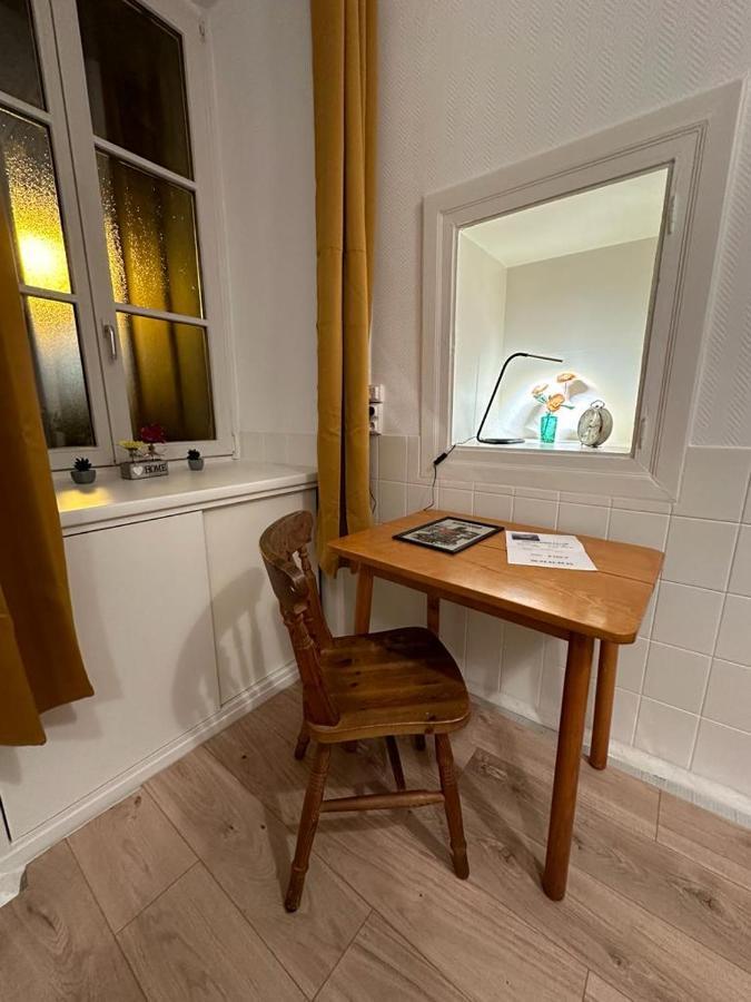 Le Petit Cafe - Centre Ville, Parking Gratuit Apartment
